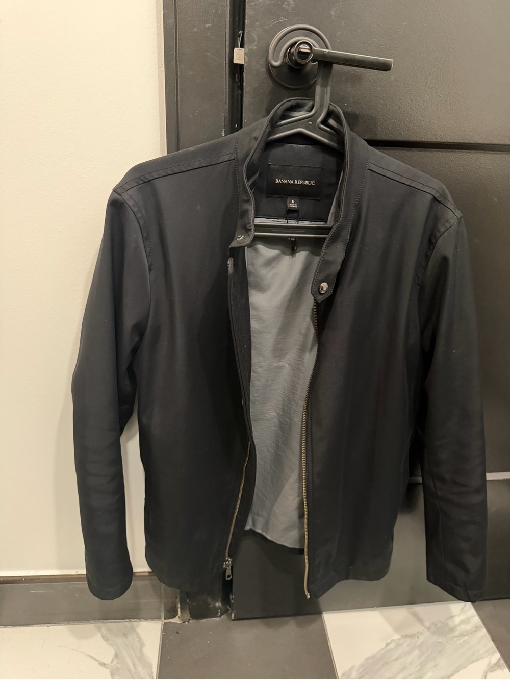 Banana Republic Men's Black Lightweight Zip Jacket